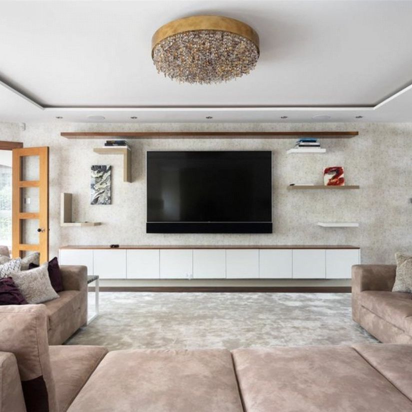 The Bishops Avenue, N2, London - Photo 1