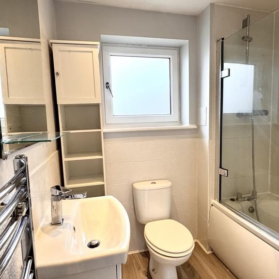 2 bedroom detached house to rent - Photo 1