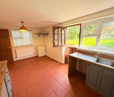 Holly Tree Cottage, Churchinford - Photo 4