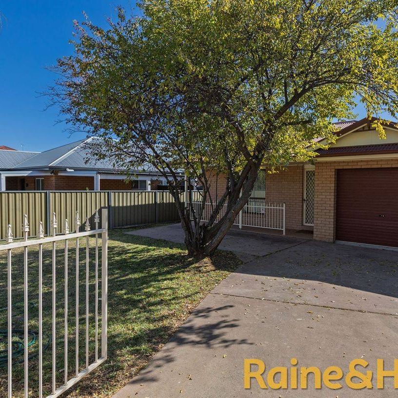 4 Luke St, Dubbo, NSW 2830 - Photo 2