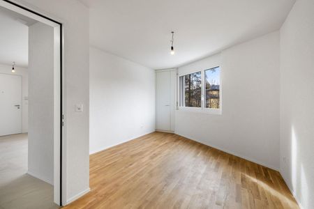 3.5-ZIMMER-ATTIKA MIT 29 M² TERRASSE IM ZENTRUM SEON - Foto 3