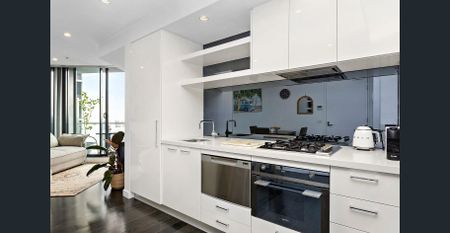 FULLY FURNISHED - GREAT LOCATION! - Photo 5