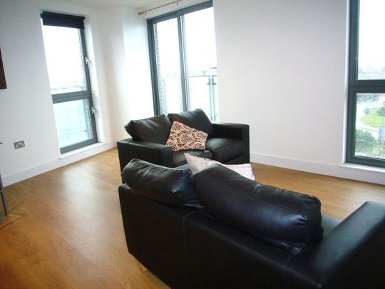 2 bedroom apartment to rent - Photo 1