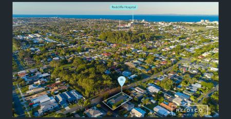 Fully renovated family home on a corner block! - Photo 5