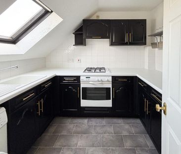 1 bedroom apartment to rent - Photo 2