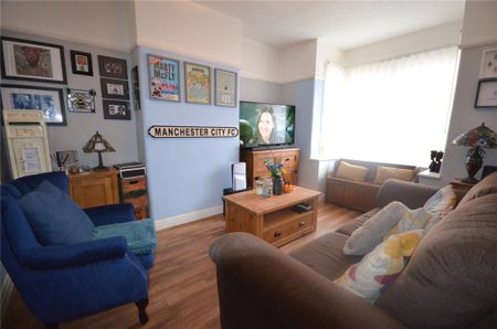 3 bedroom terraced house to rent - Photo 2