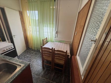 Kiadó jó állapotú lakás - Nyíregyháza - Photo 2