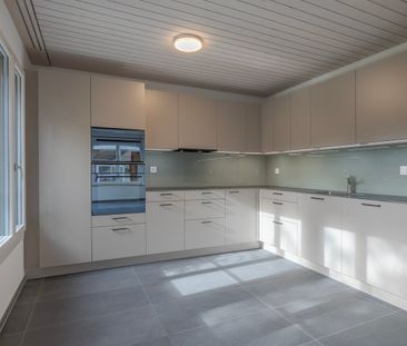 Moderne, neu renovierte Wohnung im Hochparterre - Foto 2