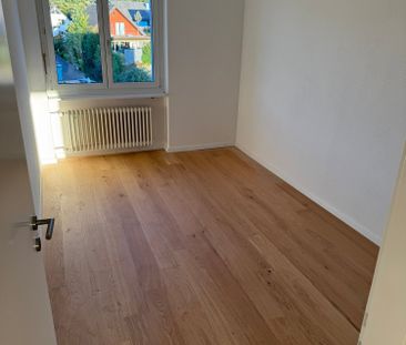 Renovierte 3.5-Zimmer-Attikawohnung mit 38 m² Terrasse - Photo 3