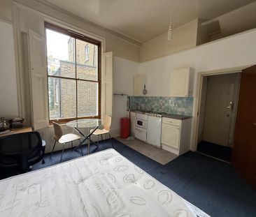 Terraced house to rent - Photo 5