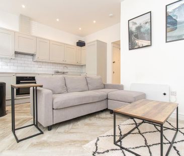 1 bedroom ground floor flat to rent - Photo 1