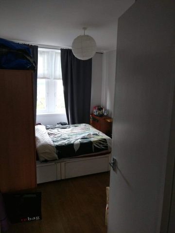 2 Bed Flat, Craigmont Drive, G20 - Photo 3