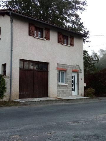 Location Maison 3 pièces 60m² LA ROCHE CHALAIS 24490 - Photo 5