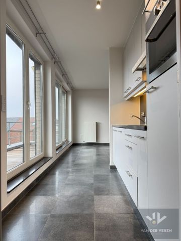 VERNIEUWD 2-SLPK APPARTEMENT MET 2 TERRASSEN - Photo 2