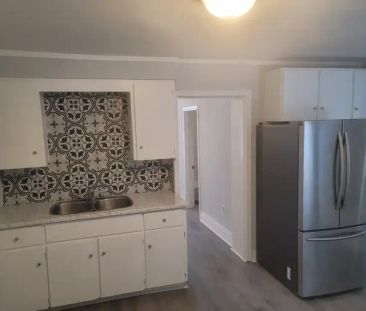 119 York St, St. Catharines, ON L2R 6E5 | 119 York Street, St. Cath... - Photo 1
