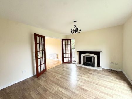 3 Kingarve Court, Dungannon, BT71 6XQ - Photo 2