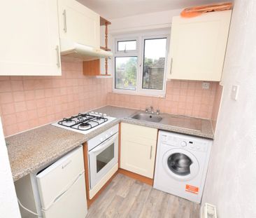 Western Road, Romford, Essex, RM1 - Photo 5