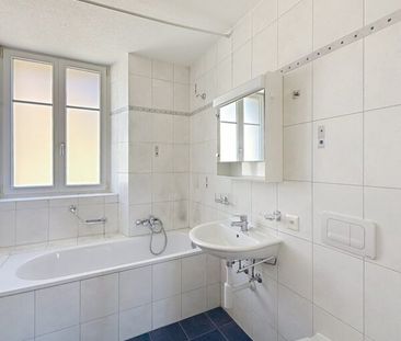 Bel appartement de 3 pièces en duplex disponible de suite ou à conv... - Photo 6