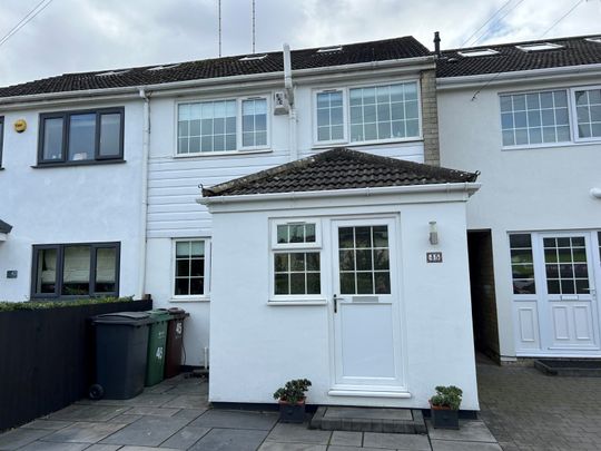 4 bedroom house to rent - Photo 1