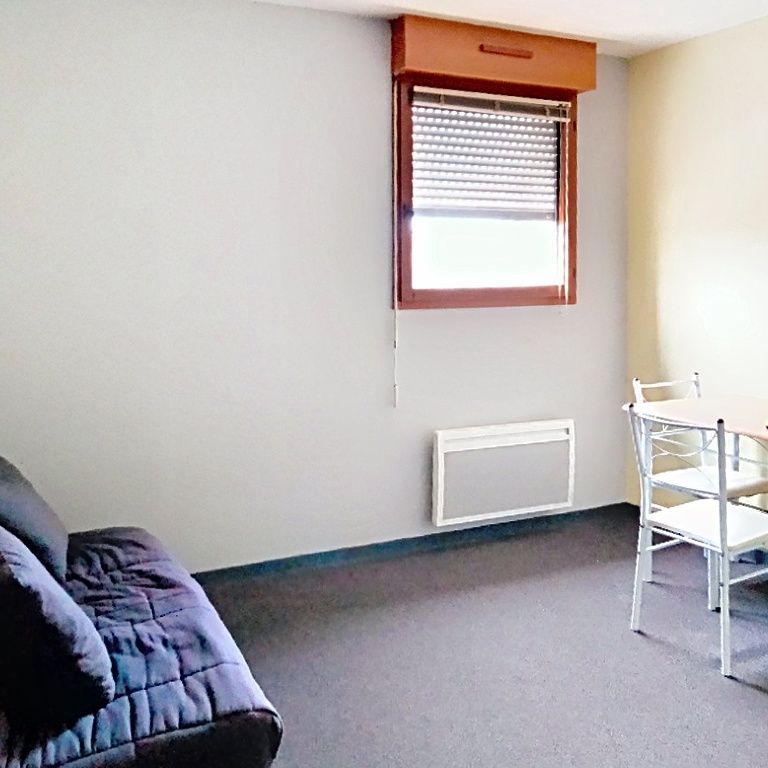 Location Appartement 1 pièce 18m² - Photo 1