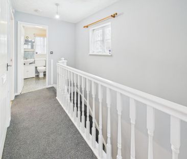 3 bedroom end of terrace house to rent - Photo 5