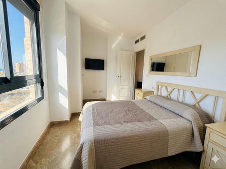 Piso de alquiler en Playa de San Juan - Photo 3