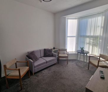 2 bedroom apartment to rent - Photo 6