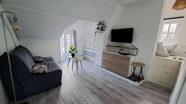 BEAU T2 MEUBLE REFAIT A NEUF - Photo 1