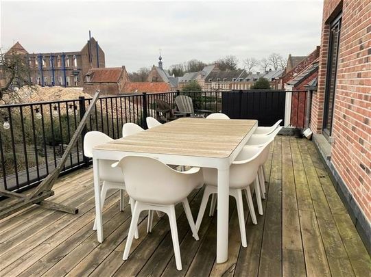 Appartement te huur - Photo 1