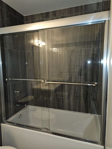 For Lease - 333 Sunseeker Avenue Unit# 217, Innisfil, Ontario - Photo 5