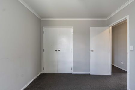 Executive Family Home - Photo 5