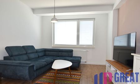 PRENÁJOM - ŠTÝLOVÝ 2-IZBOVÝ BYT S BALKÓNOM - Photo 2
