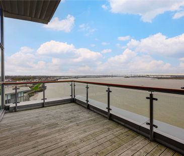 3 bed penthouse to rent in Clovelly Place, Greenhithe, DA9 - Photo 3