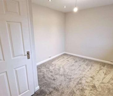 Carden Avenue, Winsford, CW7 - Photo 4