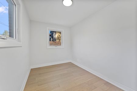 For Lease - 99 Twenty Sixth Street Unit# Main, Toronto, Ontario - Photo 5