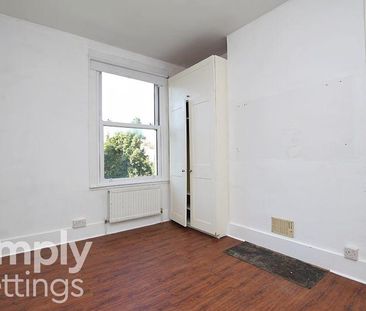 3 bedroom maisonette to rent - Photo 5