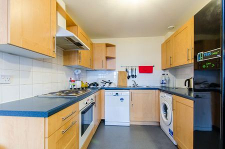 1 bedroom flat to rent - Photo 3