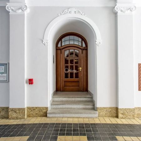 Łazienki Królewskie | Kamienica | Parking - Zdjęcie 2