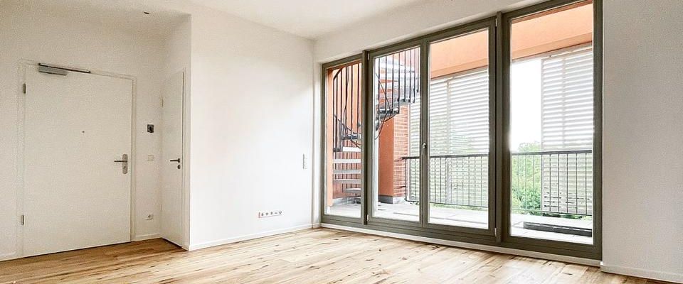 ERSTBEZUG sanierte Papierfabrik | Traumwohnung mit riesiger Dachterrasse, Gäste-WC, Aufzug u.v.m. - Foto 1