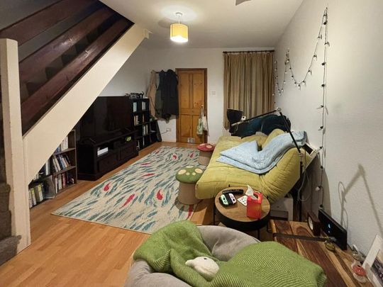 2 bedroom terraced house to rent - Photo 1