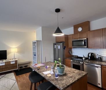 For Lease - 459 Kerr Street Unit# 201, Oakville, Ontario - Photo 6