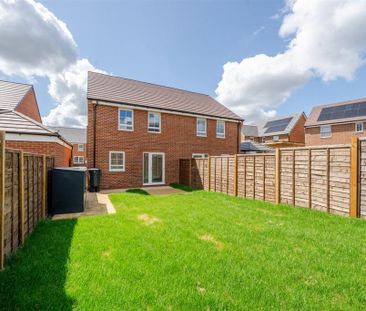 3 bedroom end of terrace house to rent - Photo 5