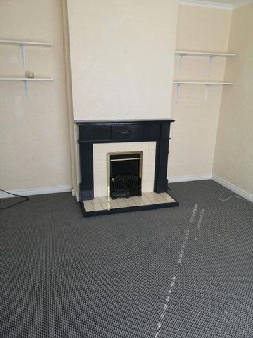 43 Glenkeen Drive, Greenisland, Carrickfergus, BT38 8XQ - Photo 3