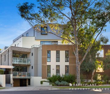 Spacious & Stylish 3-Bedroom Apartment with Leafy Outlook - Photo 6