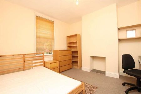 Dartmouth Avenue, Bath, BA2 - Photo 2