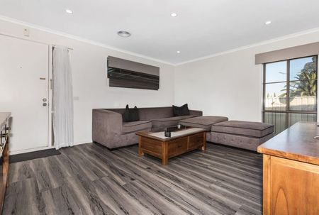 THREE BEDROOM HOME - Photo 3