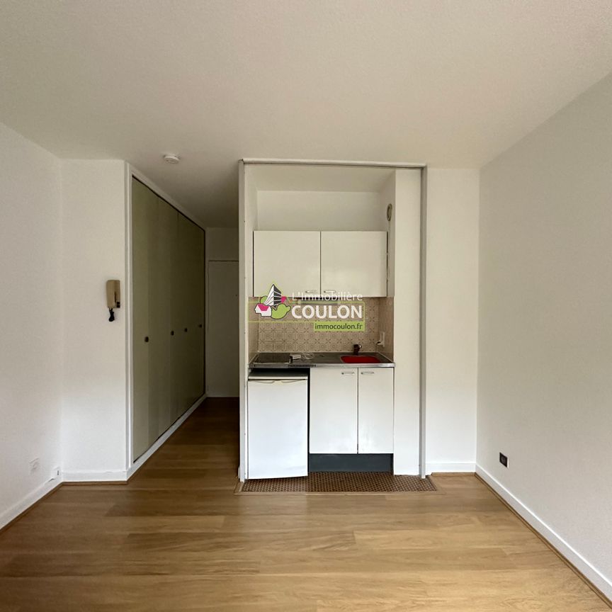 Location Appartement 1 pièce 18m² - Photo 1