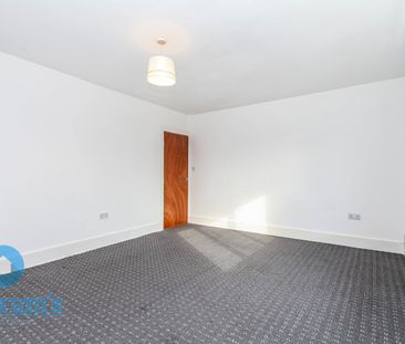 2 bed Apartment for Rent - Photo 2