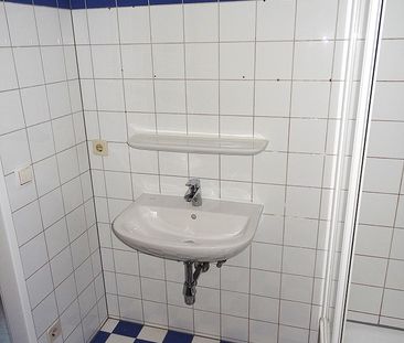 Gemütliche Mietwohnung mit neuer Einbauküche, Terrasse und Lift, in... - Photo 6
