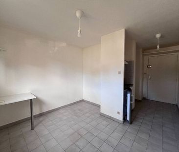 Location Appartement 1 pièce 15m² GRENOBLE 38100 - Photo 3